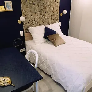  Hébergement de vacances Lover Gnate